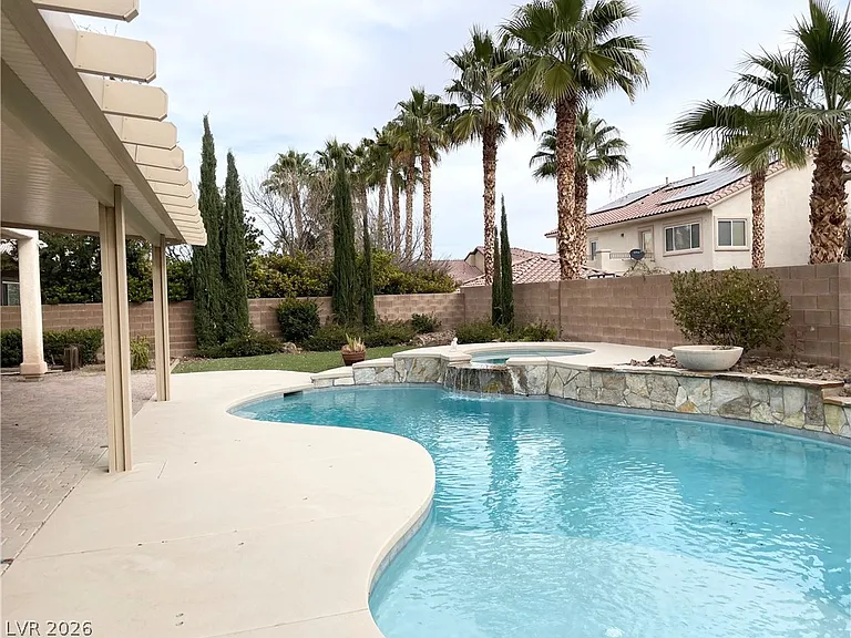 10674 San Bellacova Ct — Photo 33
