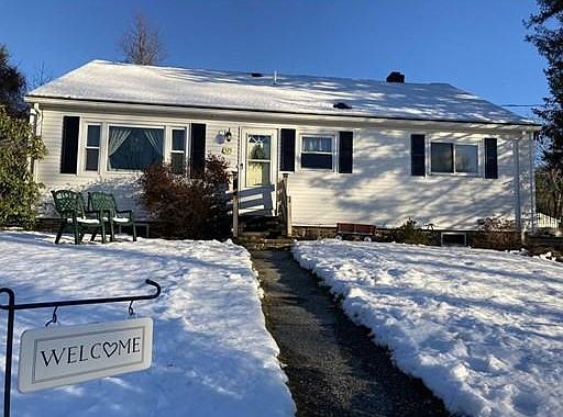 4th image of 575 Dennison Dr