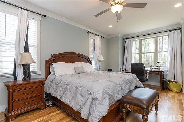 4 bed, 3.5 bath, 3009 sqft, $2,900 — Photo 4