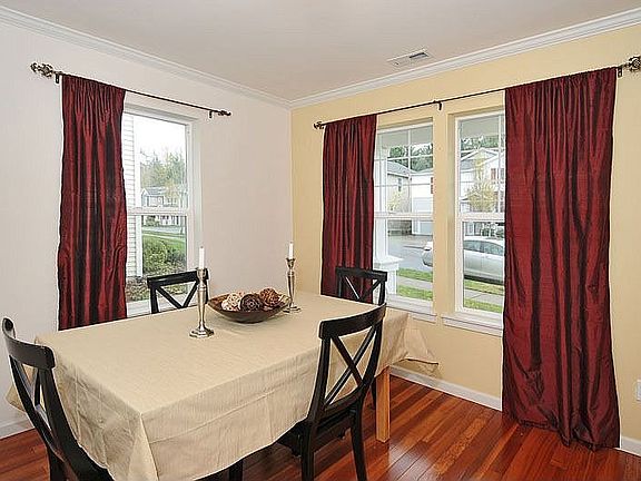 5th image of 7822 Cortland Ave SE