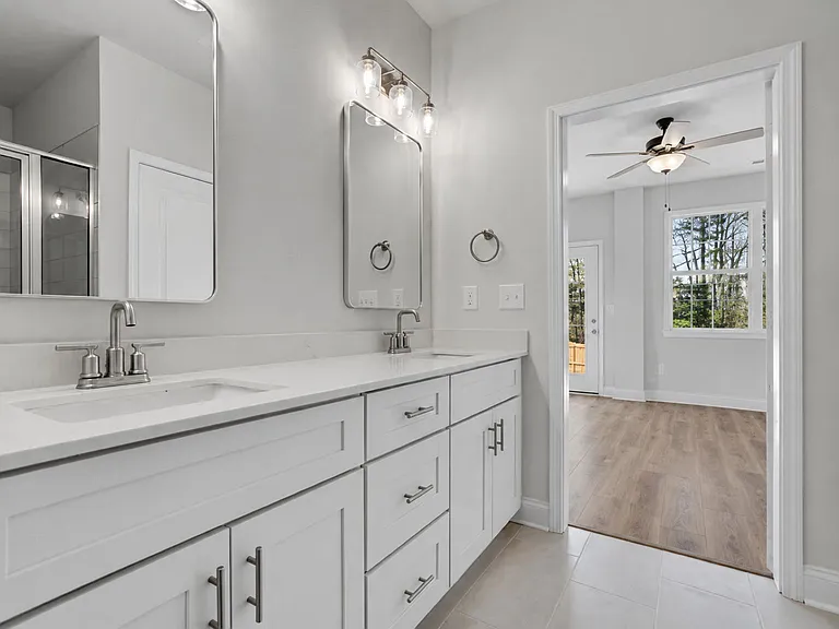 339 Gray Dr — Photo 10