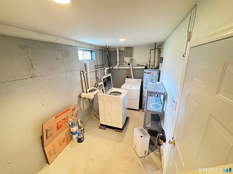 17 Glenwood Ave #A — Photo 18