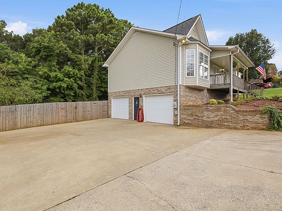 5th image of 45 Olivia Dr