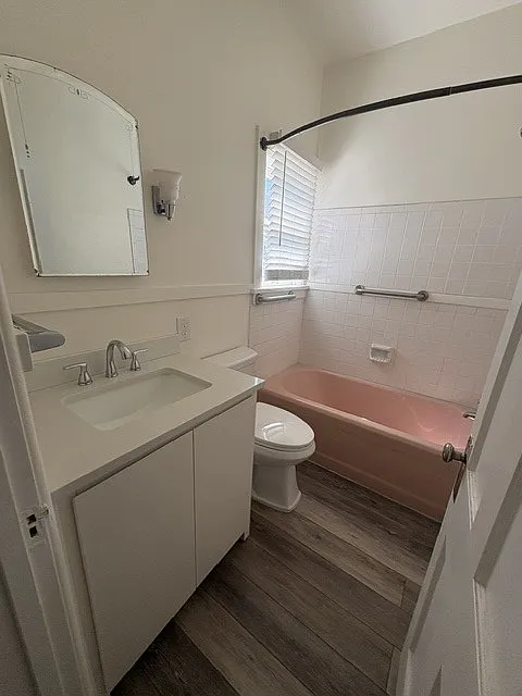 1 bed, 1000 sqft, $1,495 — Photo 3