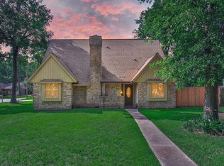 10 Flint St, Conroe, TX 77301