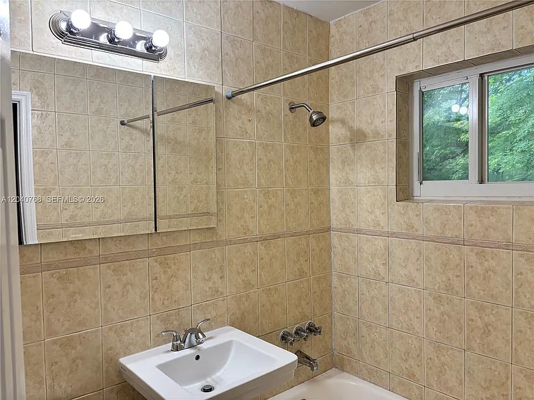 1014 Salzedo St #309 — Photo 8