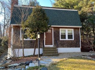 21 Rangeway, Lexington, MA 02420