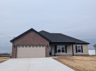 467 Ridge St, Manchester, TN 37355