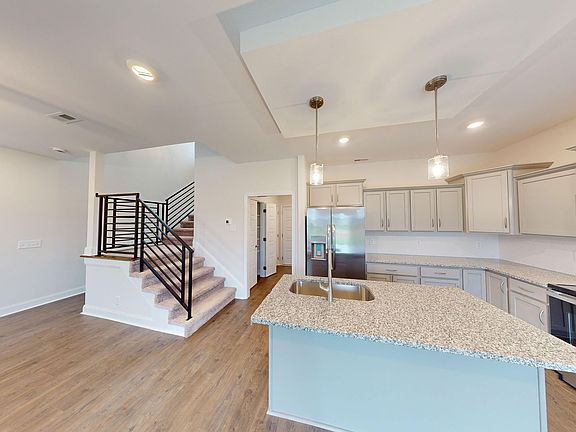3rd image of 2091 Ireland Way