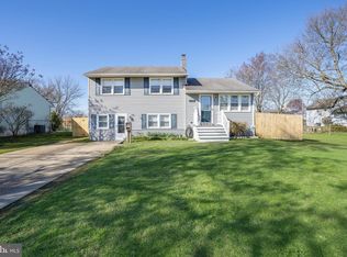 1348 Clifford Rd, Wilmington, DE 19805