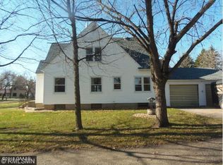 206 Leslie Ave W, Clarissa, MN 56440