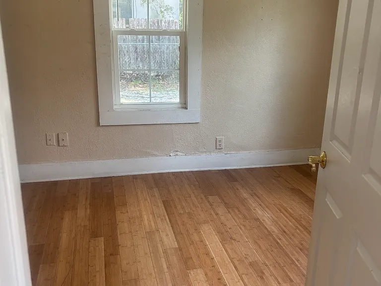 1009 Lotus Path — Photo 5