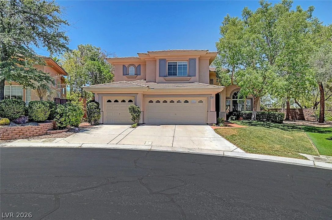 5 bed, 4.5 bath, 3460 sqft, $3,990 — Photo 4
