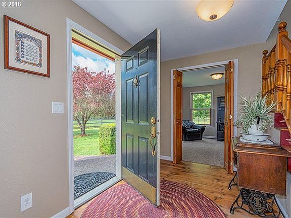 4th image of 22403 NE 197th Ave