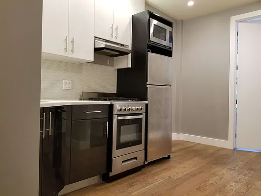 Rented by Transition Acquisitions | media 44