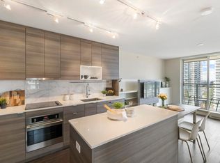 13398 104th Ave #2305, Surrey, BC V3T 1V6