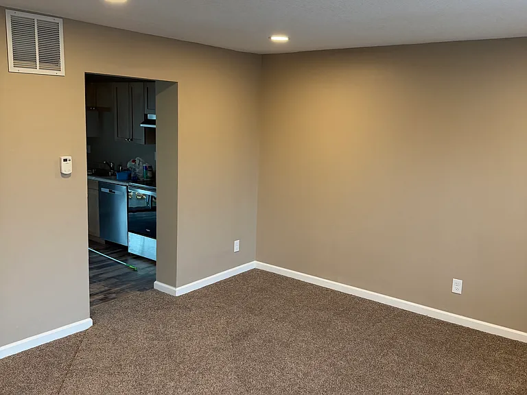 3600 SW 29th Ter #A — Photo 7