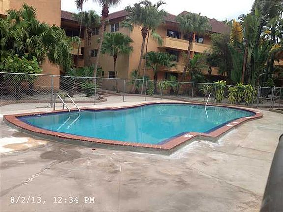 2nd image of 2550 NW 13th St APT 136