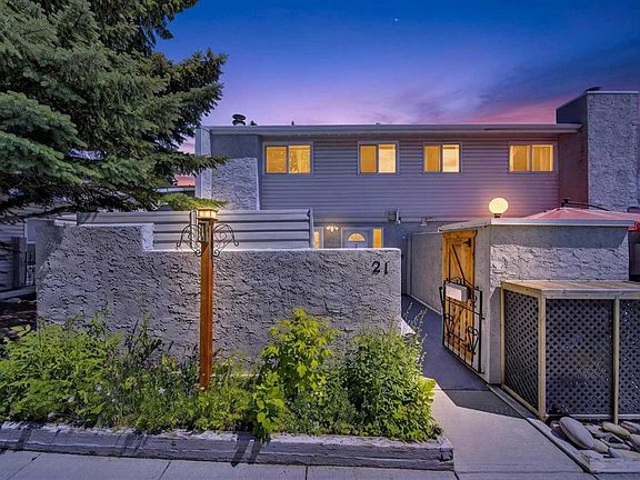 3rd image of 4915 W 45th St SW #21