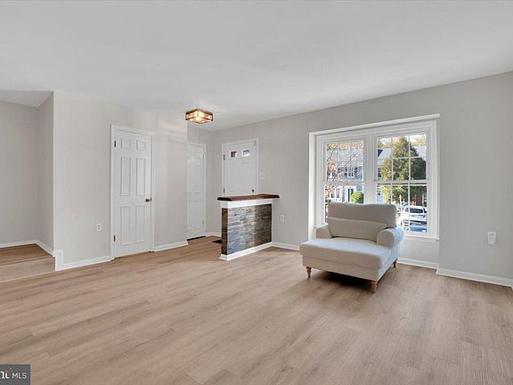 5th image of 11713 Collingwood Ct