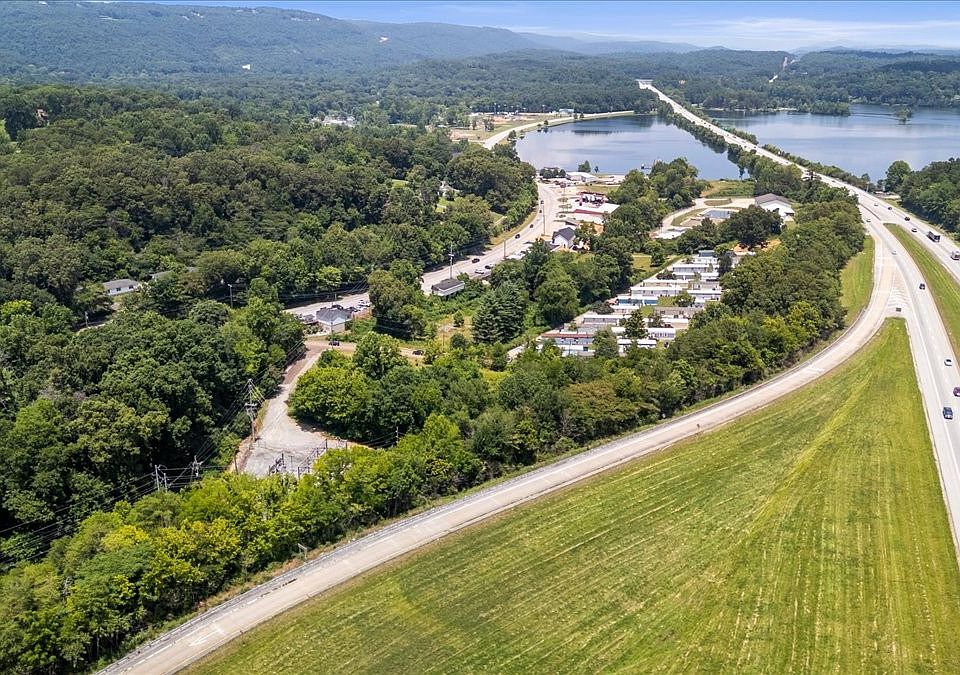 1st image of 474 Clift Rd