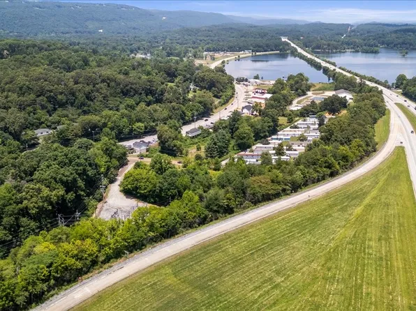 474 Clift Rd, Soddy Daisy, TN 37379