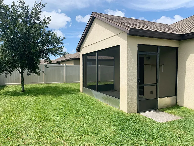 936 Sangria Cir — Photo 45