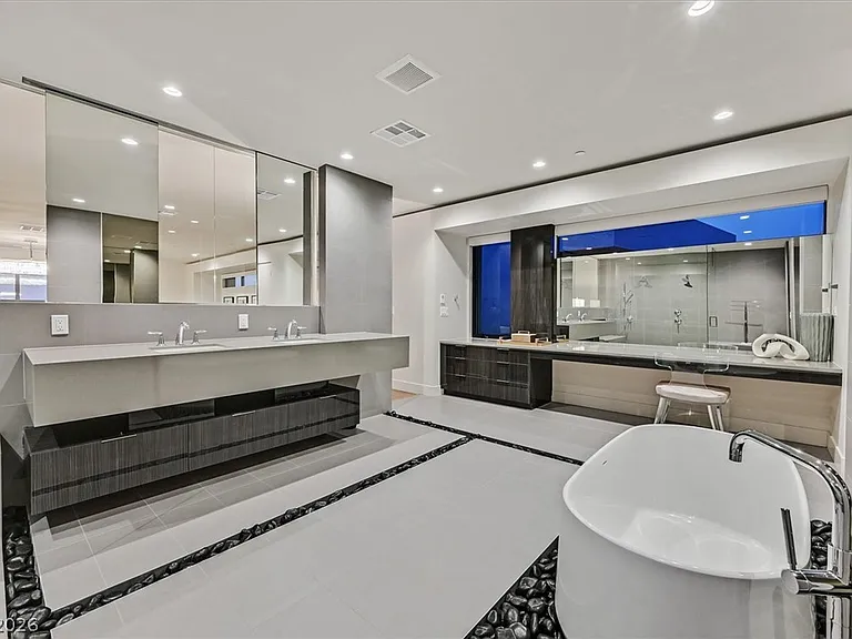 807 Magnum Cliff Ct — Photo 50