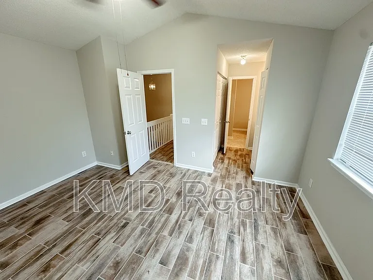 5745 Prescott Ct — Photo 10
