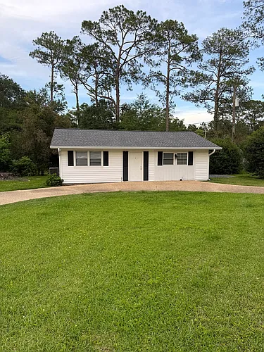 431 Oak Ave Photo 1
