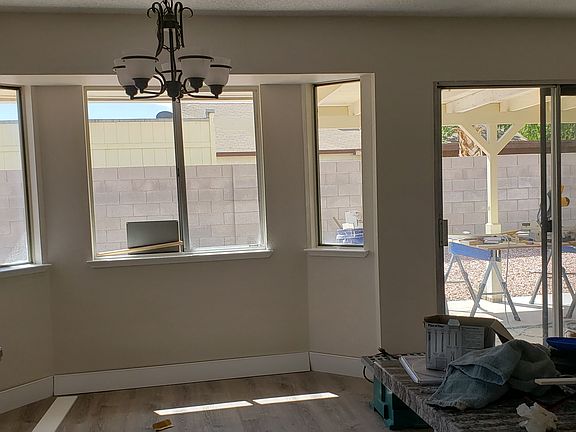 3rd image of 5909 Santa Catalina Ave
