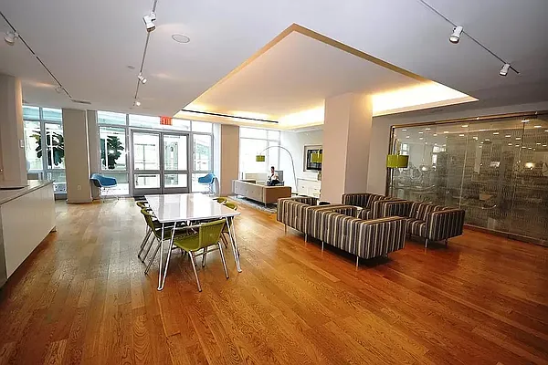 Rented by Brick&Mortar | media 18