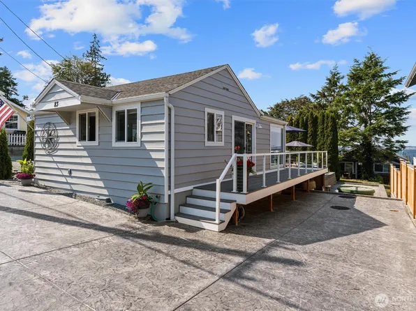 83 N Sunset Drive, Camano Island, WA 98282
