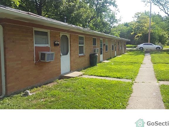 4th image of 2420 Hancock Ave
