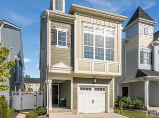 1260 Brown Velvet Ln, Apex, NC 27523