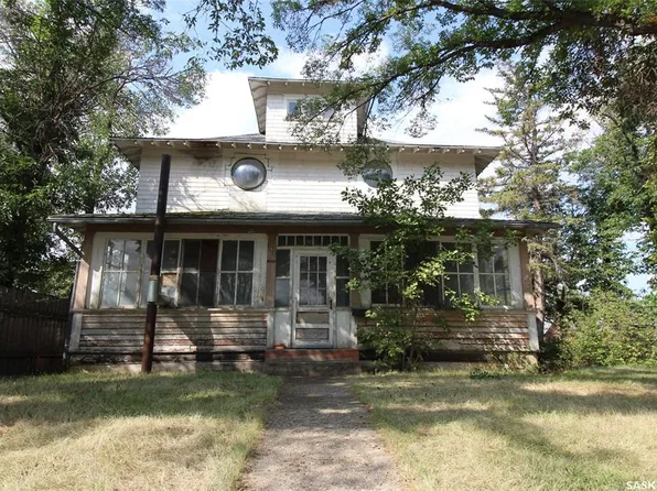 395 2nd STREET W, Shaunavon, SK S0N 2M0