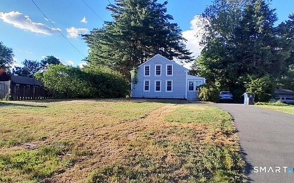 3rd image of 481 Hazard Avenue