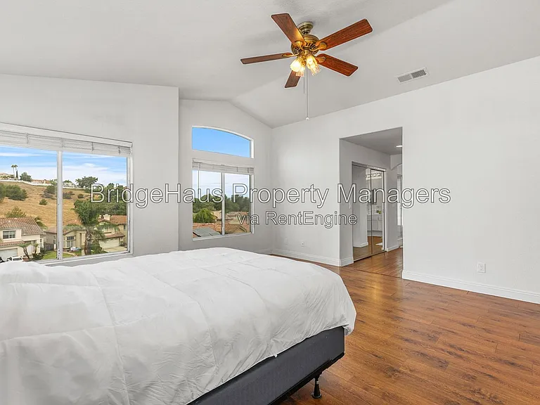 953 Gallery Dr — Photo 24