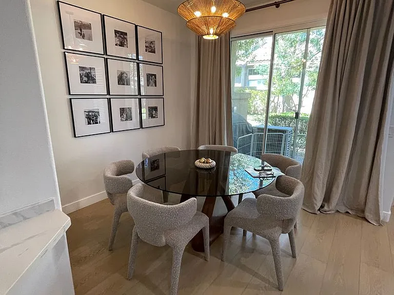 1093 S Positano Ave — Photo 3