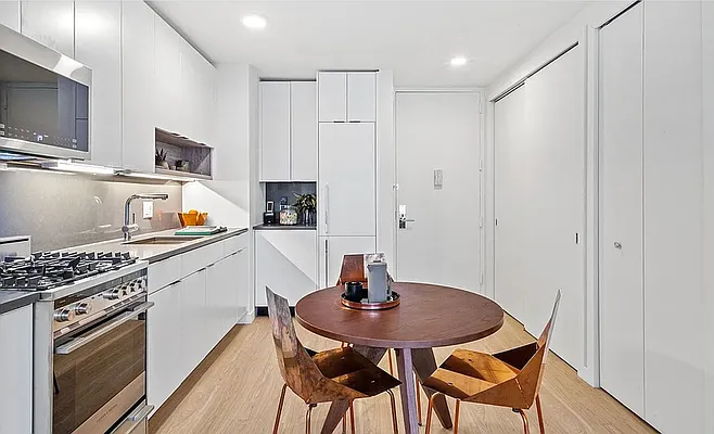 Rented by Living New York | media 4