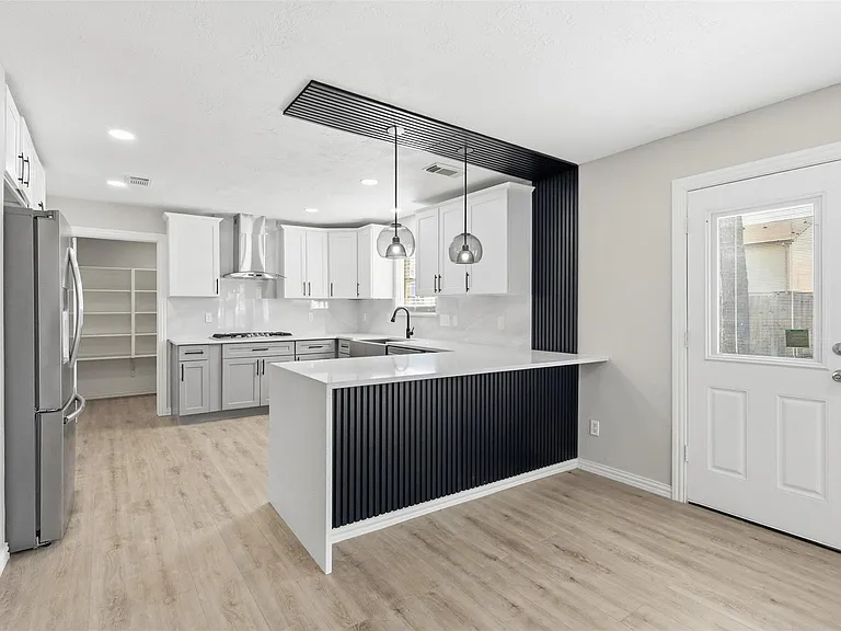 21211 Tancah Ln — Photo 13