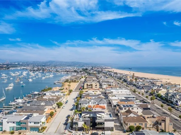 1027 W Bay Ave #B, Newport Beach, CA 92663