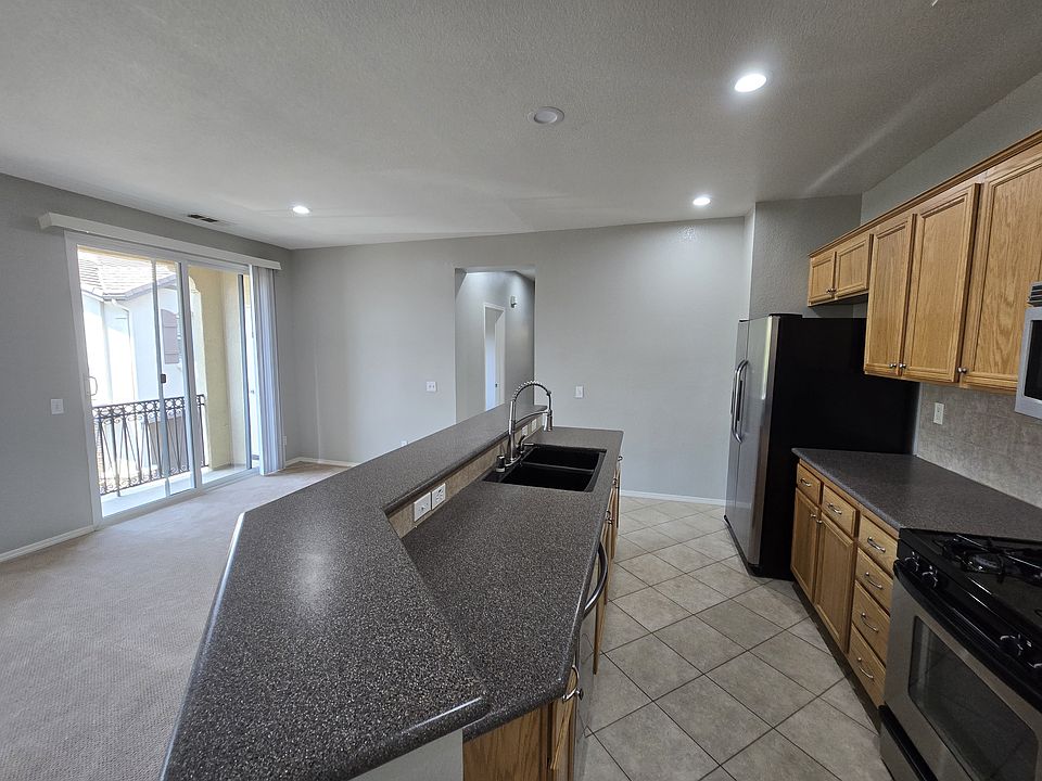 1st image of 425 S Meadowbrook Dr S #146