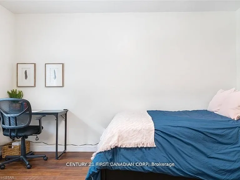 43 Josephine St #3 — Photo 12