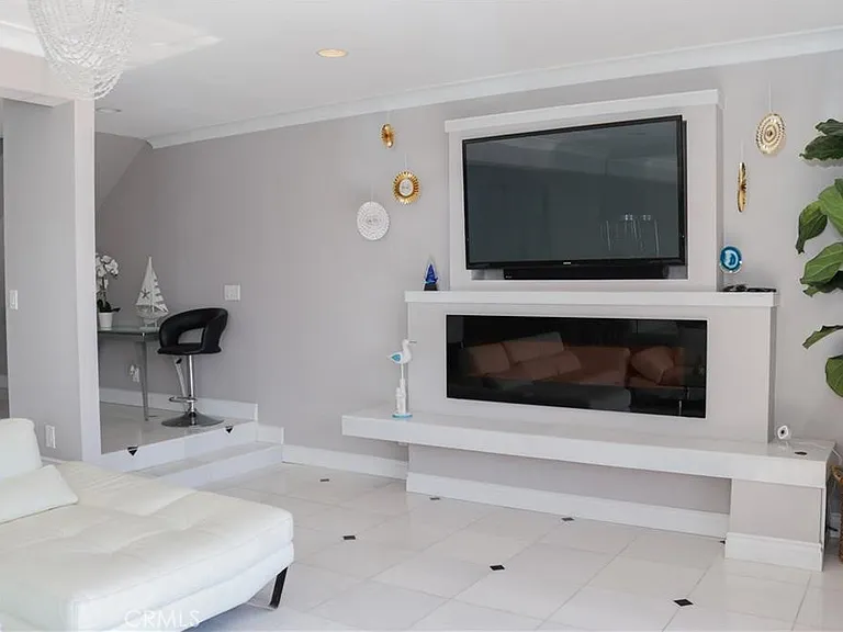 3726 Montego Dr — Photo 8