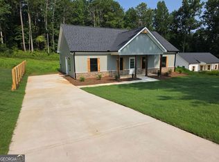 372 Flemister Cir, Dallas, GA 30157