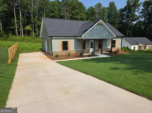 372 Flemister Cir, Dallas, GA 30157