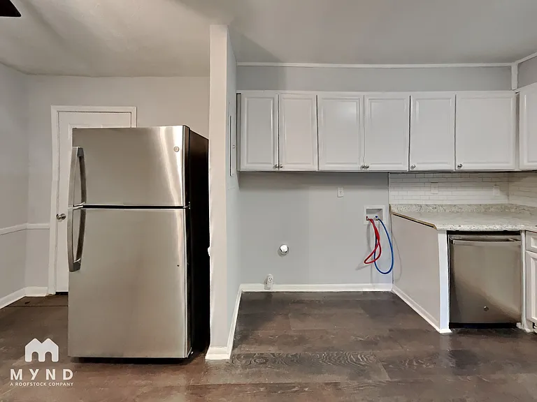 1345 Womack Ave #A — Photo 6