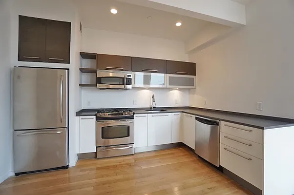 Rented by Citi Habitats | media 29