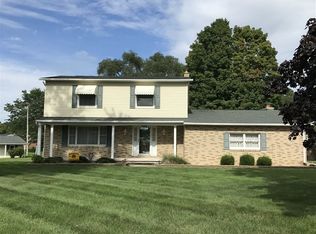 7012 N McKinley Rd, Flushing, MI 48433